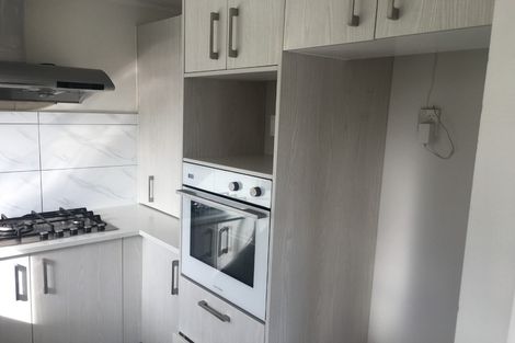 Photo of property in 8 Skyla Place, Massey, Auckland, 0614