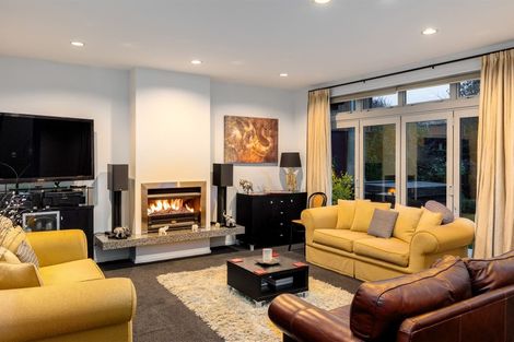 Photo of property in 21 Taylors Avenue, Bryndwr, Christchurch, 8052