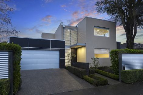 Photo of property in 7 Stirling Street, Merivale, Christchurch, 8014