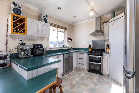 Photo of property in 2 Mill Road, Waimate, 7924