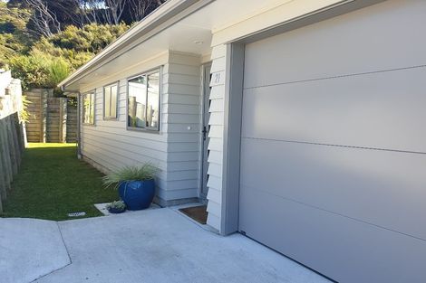Photo of property in 21 Moonsail Drive, Whitby, Porirua, 5024