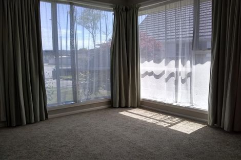 Photo of property in 16 Camelot Street, Ilam, Christchurch, 8041