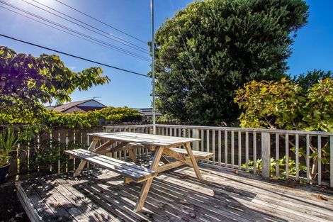 Photo of property in 14 Mahana Road, Paraparaumu Beach, Paraparaumu, 5032