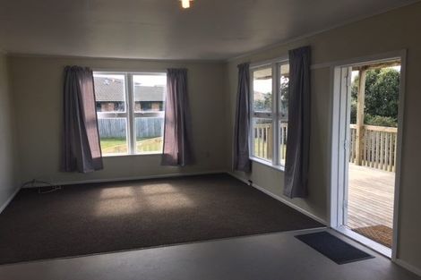 Photo of property in 38 Shakespear Road, Army Bay, Whangaparaoa, 0930