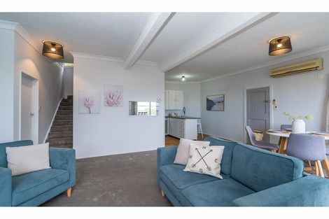 Photo of property in 74 Barnes Drive, Caversham, Dunedin, 9011