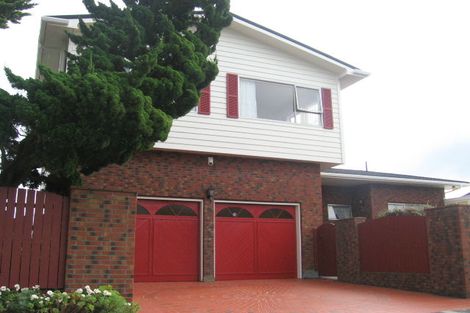 Photo of property in 31 Kaikoura Street, Maupuia, Wellington, 6022