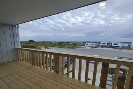 Photo of property in 14a Kotahitanga Street, Papakura, 2110