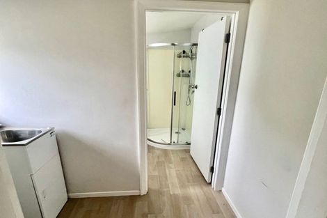 Photo of property in 61 Rua Road, Glen Eden, Auckland, 0602