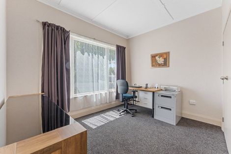 Photo of property in 1 Edmay Street, Feilding, 4702