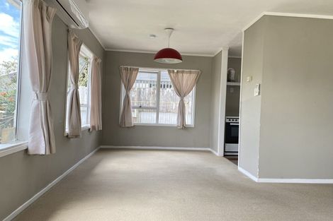 Photo of property in 1/61a Strid Road, Te Atatu South, Auckland, 0610