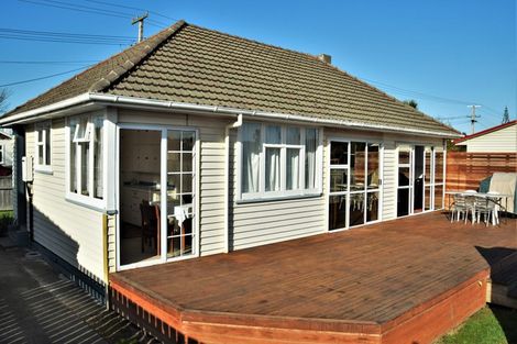 Photo of property in 144 High Street, Bulls, 4818