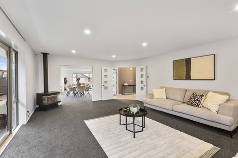 Photo of property in 3 Evergreen Place, Parklands, Christchurch, 8083