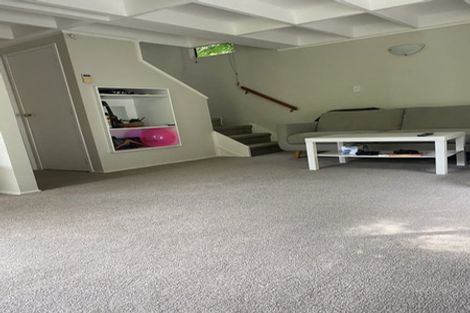 Photo of property in 2/147 Spinella Drive, Bayview, Auckland, 0629