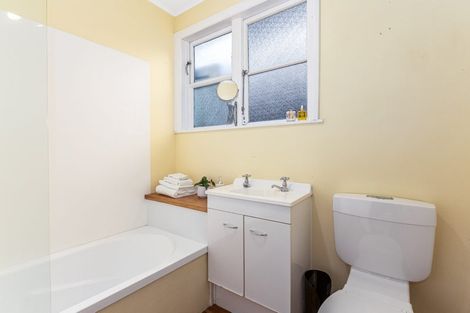 Photo of property in 15 Punjab Street, Khandallah, Wellington, 6035