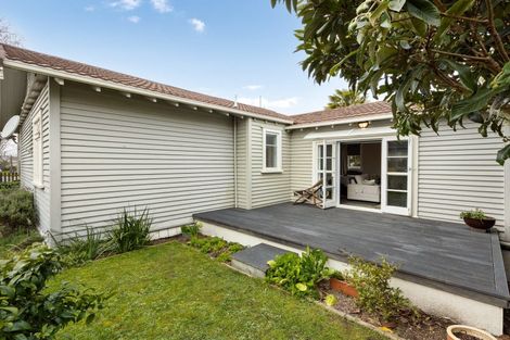 Photo of property in 11 Primrose Street, Frankton, Hamilton, 3204