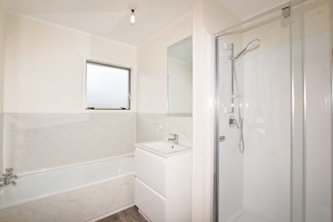 Photo of property in 45 Stott Avenue, Birkdale, Auckland, 0626