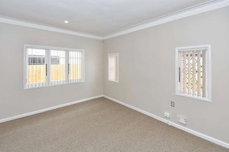 Photo of property in 79c Russell Road, Manurewa, Auckland, 2102