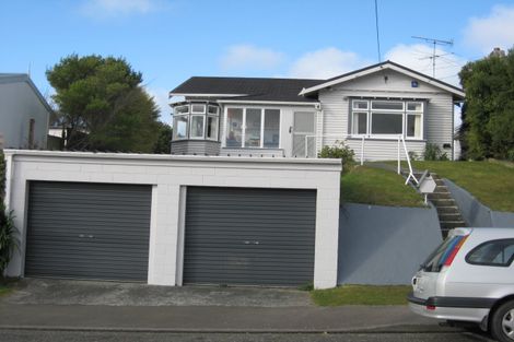 Photo of property in 5 Monaghan Avenue, Karori, Wellington, 6012