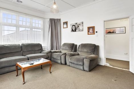 Photo of property in 69 Burns Street, South Dunedin, Dunedin, 9012