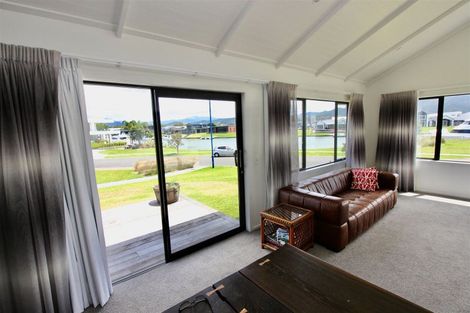 Photo of property in 70 Leeward Drive, Whitianga, 3510