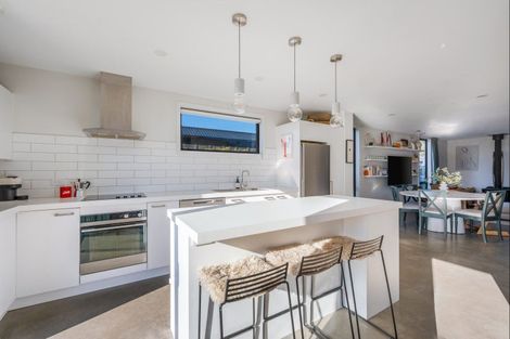 Photo of property in 8 Glen Dene Crescent, Wanaka, 9305