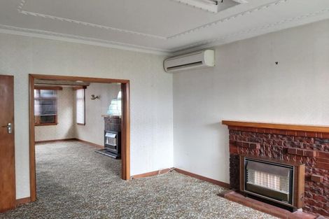 Photo of property in 31 Disraeli Street, Hawera, 4610