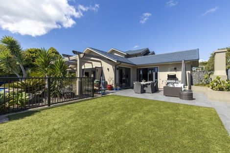 Photo of property in 49 Shelter Grove, Frankleigh Park, New Plymouth, 4310