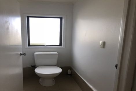 Photo of property in 117a Browns Bay Road, Browns Bay, Auckland, 0630