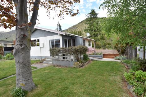 Photo of property in 19 Teal Crescent, Omarama, 9412