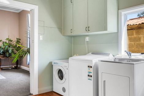 Photo of property in 11 Selwyn Street, Leeston, 7632