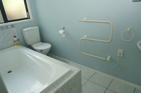 Photo of property in 13 Kellaway Drive, East Tamaki, Auckland, 2013