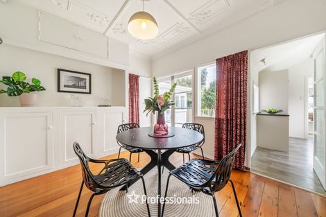 Photo of property in 135 Kings Crescent, Hutt Central, Lower Hutt, 5010