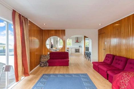 Photo of property in 24 Solar Road, Glen Eden, Auckland, 0602