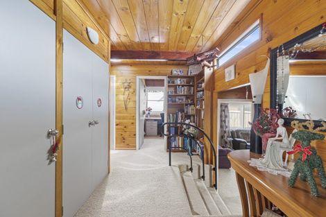 Photo of property in 184 Tukapa Street, Westown, New Plymouth, 4310