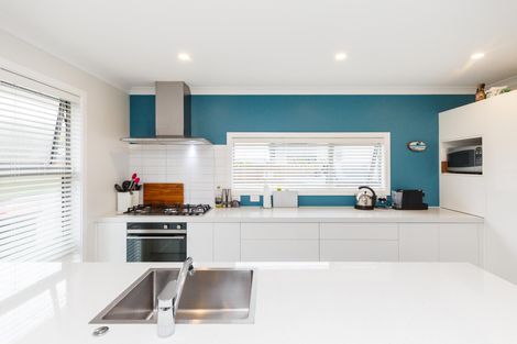 Photo of property in 51 Dahlia Street, Palmerston North, 4410