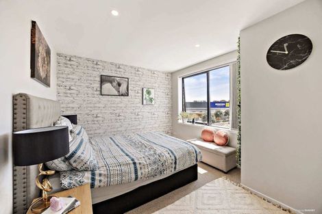 Photo of property in 61 Weir Lane, Silverdale, 0932