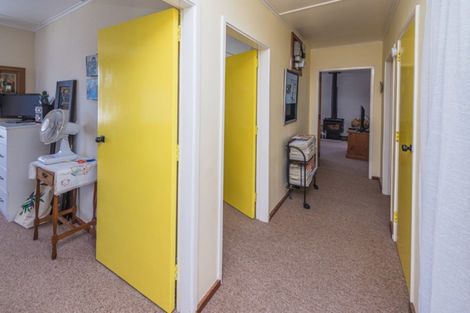 Photo of property in 43 Harper Street, Gonville, Whanganui, 4501