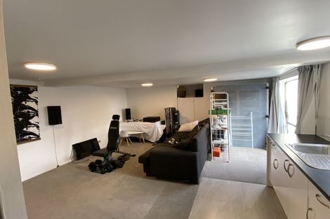 Photo of property in 5 Ruawai Road, Mount Wellington, Auckland, 1060