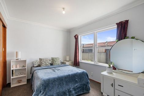 Photo of property in 36 Cambridge Street, Levin, 5510