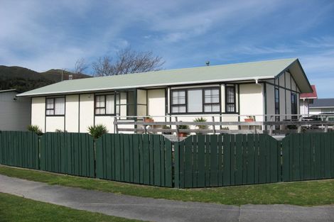 Photo of property in 2 Concord Street, Wainuiomata, Lower Hutt, 5014