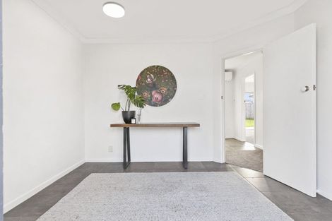 Photo of property in 19 Alexandra Street, Riverhead, 0820