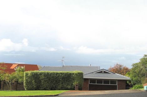 Photo of property in 65 Haseler Crescent, Howick, Auckland, 2014