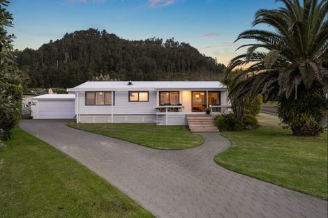 Photo of property in 106 The Quay, Pauanui, Hikuai, 3579