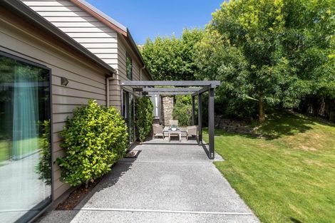 Photo of property in 6 Chartres Lane, Arrowtown, 9302