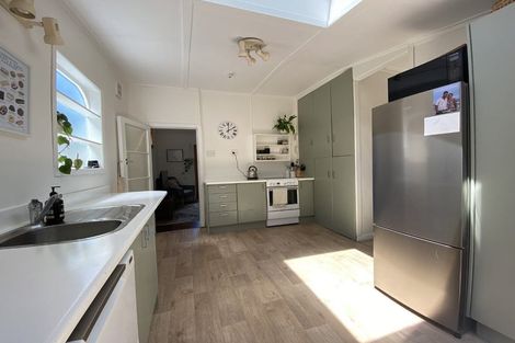 Photo of property in 171 Marine Parade, Seatoun, Wellington, 6022