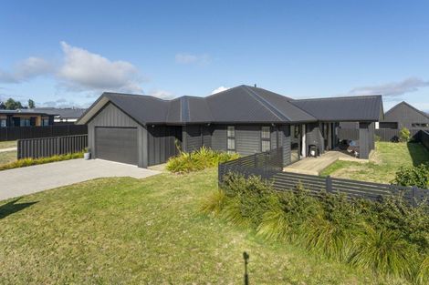 Photo of property in 24 Maunganamu Drive, Wharewaka, Taupo, 3330