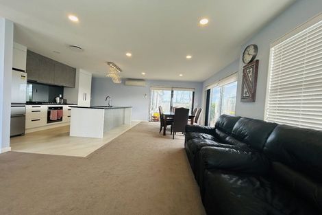 Photo of property in 38 Gum Spear Road, Takanini, 2112