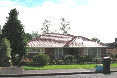 Photo of property in 11 Battersby Avenue, Mount Roskill, Auckland, 1041