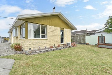 Photo of property in 12 Rangiora Woodend Road, Woodend, 7610