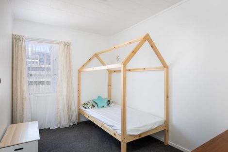 Photo of property in 3a Naumai Place, Spotswood, New Plymouth, 4310